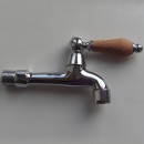 Однорычажный кран для бани Al-H1D с деревянной рукояткой